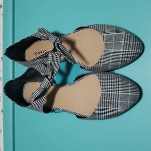 Torrid flats